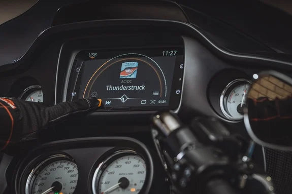 Rockford Fosgate Infotainment Source Unit for Select 2014 and up Harley-Davidson Models