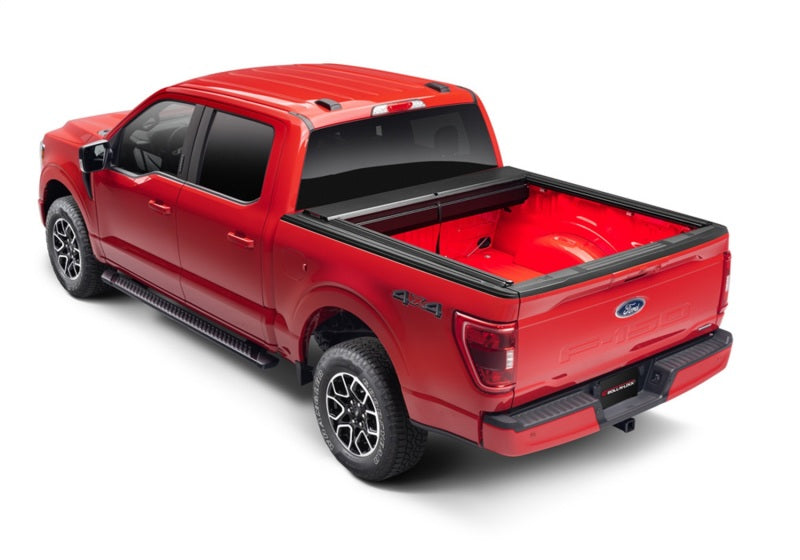Roll-N-Lock 21-22 Ford F150 (w/o OE Cargo Tracks - 67.1in Bed) M-Series XT Retractable Tonneau Cover
