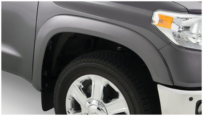 Bushwacker 14-18 Toyota Tundra OE Style Flares 2pc Fits w/ Factory Mudflap - Black