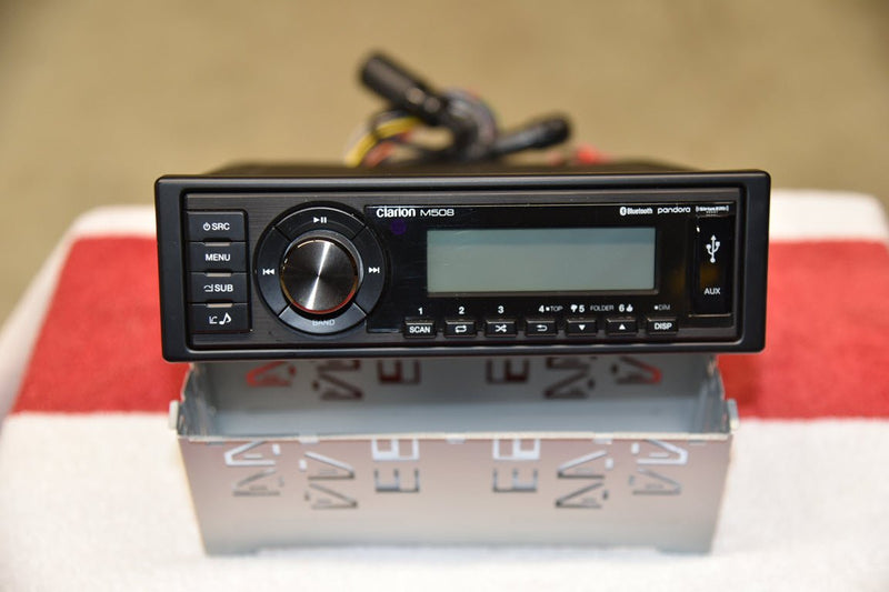 Autoradio Pioneer Radio / CD / USB / BLUETOOTH / AUX / Smartphones -  Équipement auto