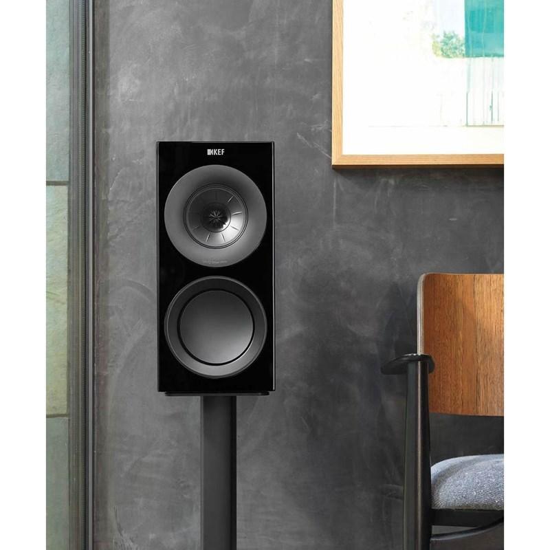 KEF R3 Bookshelf Speakers (Black)